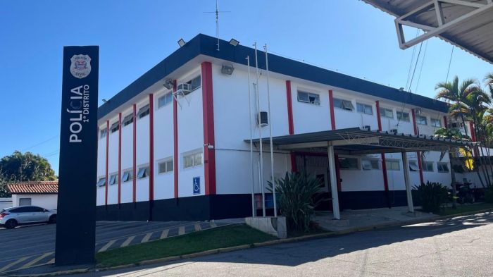Jovem é morto a tijoladas após discussão motivada por rede social em Pindamonhangaba