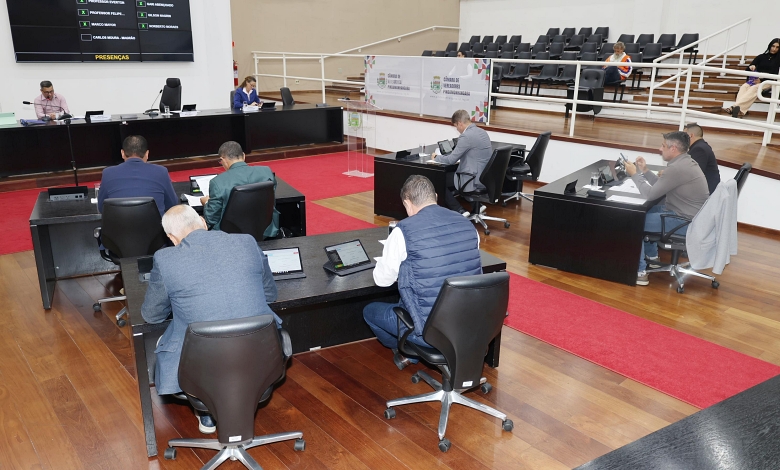 Câmara de Pindamonhangaba aprova novas políticas educacionais e culturais