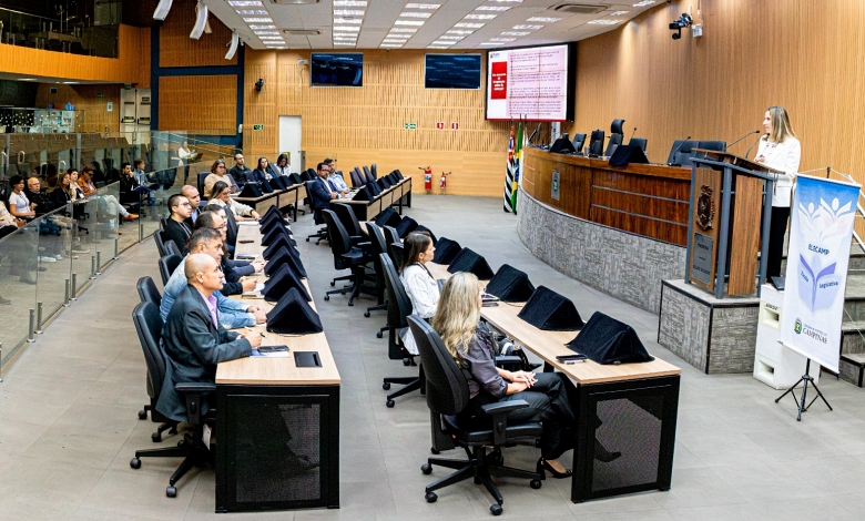 Ouvidoria de Pindamonhangaba participa de seminário sobre controle social em SP