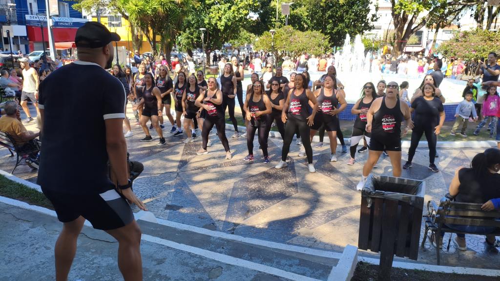 Prefeitura promove ação especial de saúde na Praça Monsenhor Marcondes