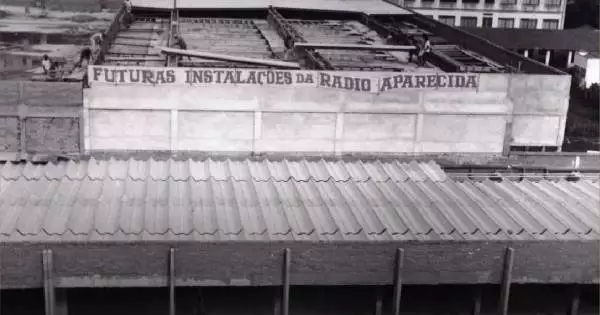 Almanaque rende homenagem especial à Rádio Aparecida