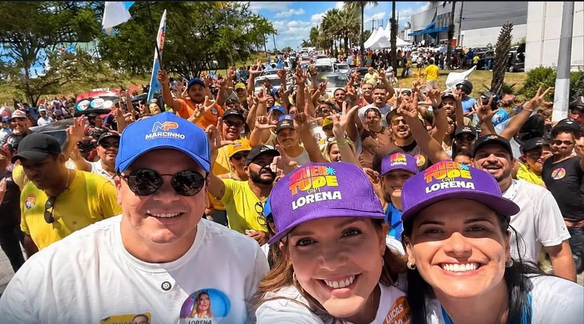 Ana Lorena Visita Campina Grande em Carreata Política