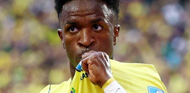Lorena é a única brasileira indicada para Bola de Ouro Feminina