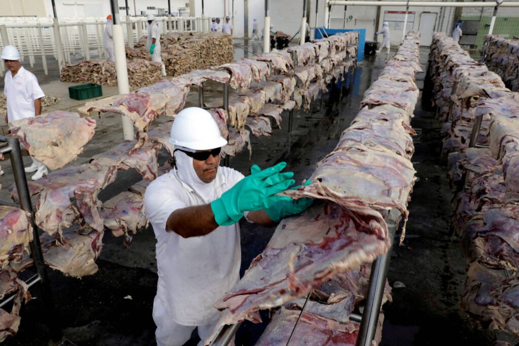 Brasil atinge cota de carne bovina e China aplica sobretaxa