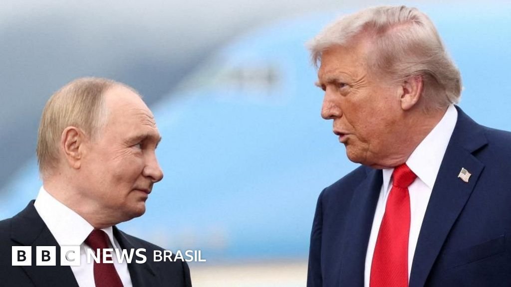 Trump suspende sanções contra a Rússia em meio à crise ucraniana